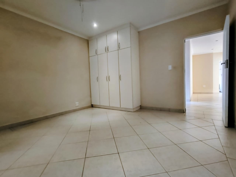 3 Bedroom Property for Sale in Wavecrest Eastern Cape